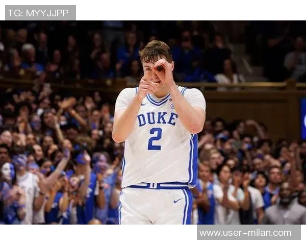 浓眉称赞弗拉格在逆境中表现出色NBA赛季如同过山车般起伏不定