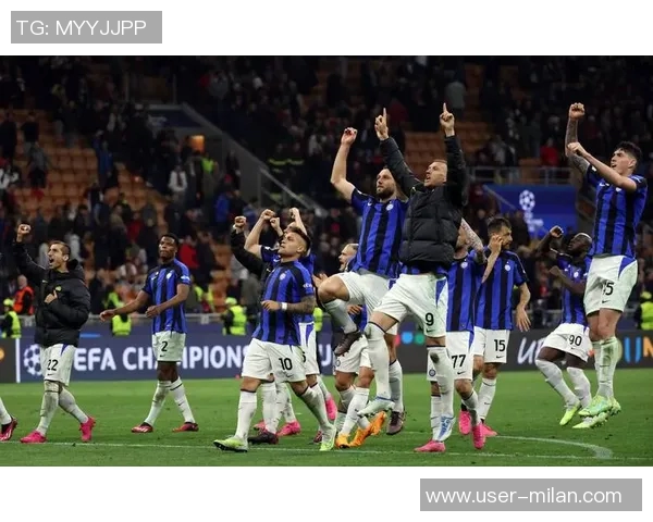 米体报道莱奥今日接受检查意超杯对阵那不勒斯几乎无缘出战