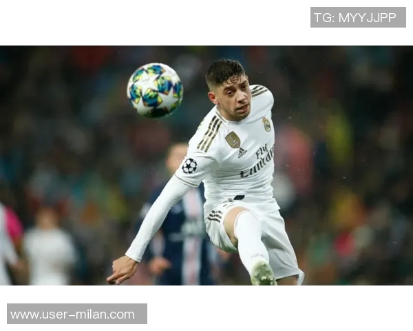 欧冠最佳阵容揭晓姆巴佩维尼修斯热苏斯领衔出战