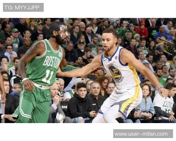 磨合成型的挡拆三叉戟助湖人内线攻防升级实现飞跃